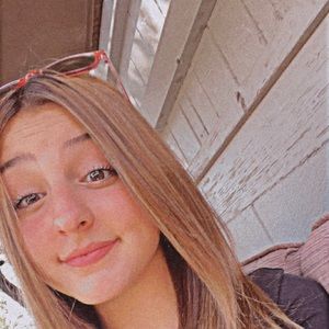 Meet your Posher, Isabella